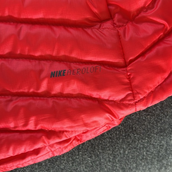 Nike Vest - red - Picture 6 of 9